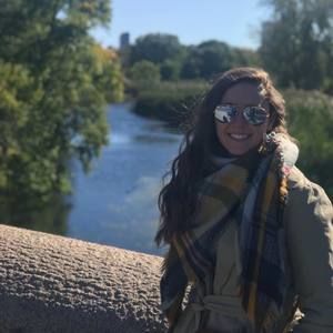 Meet your Posher, Beth